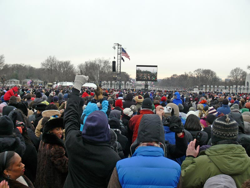 The crowd watching the crowd Garth Brooks singing "Shout"